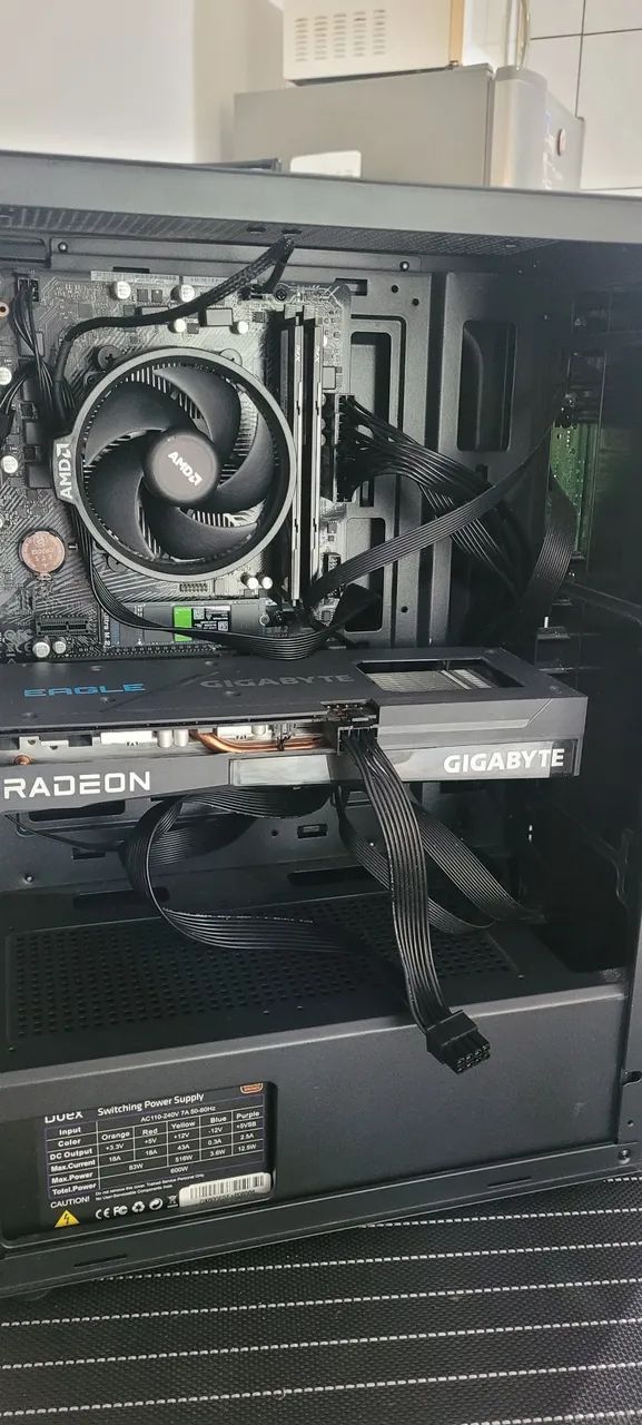 PC Gamer Ryzen 5 5500 + RX 6600 8GB + 16GB RAM - Alto Desempenho