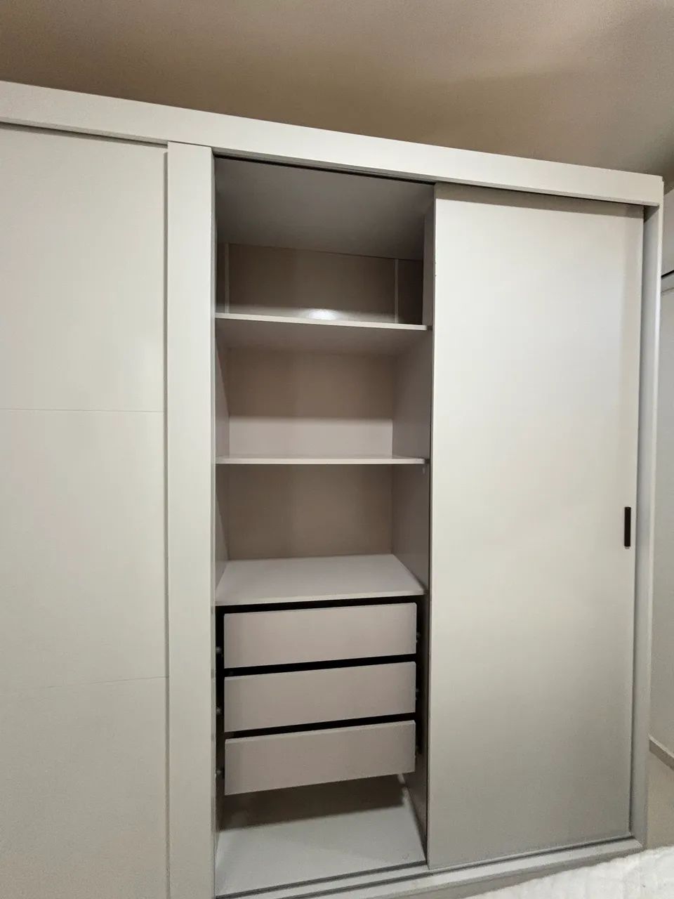 Guarda-roupa 3 portas de correr - Foto 4