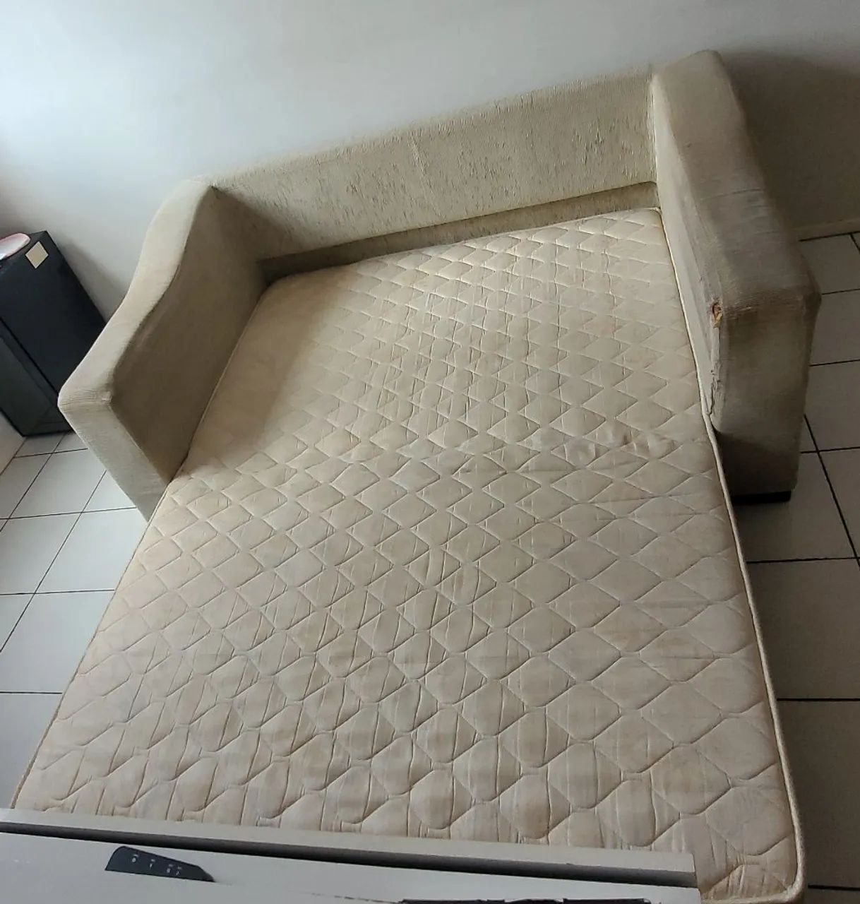 SOFÁ-CAMA DE 3 LUGARES. - Foto 3
