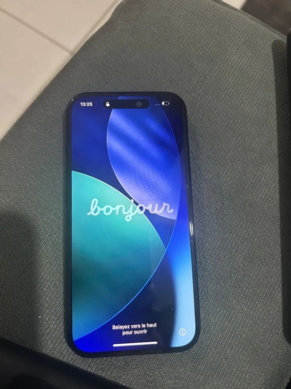 Celular iPhone 16 
