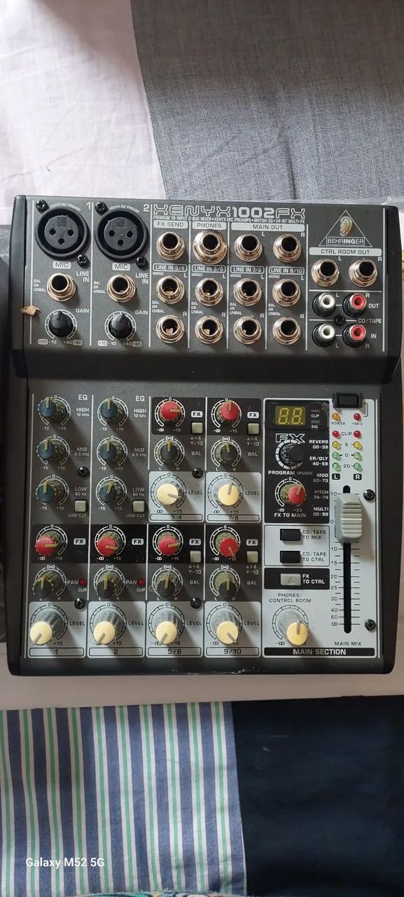 Mesa xenyx 1002fx nova . - Foto 3