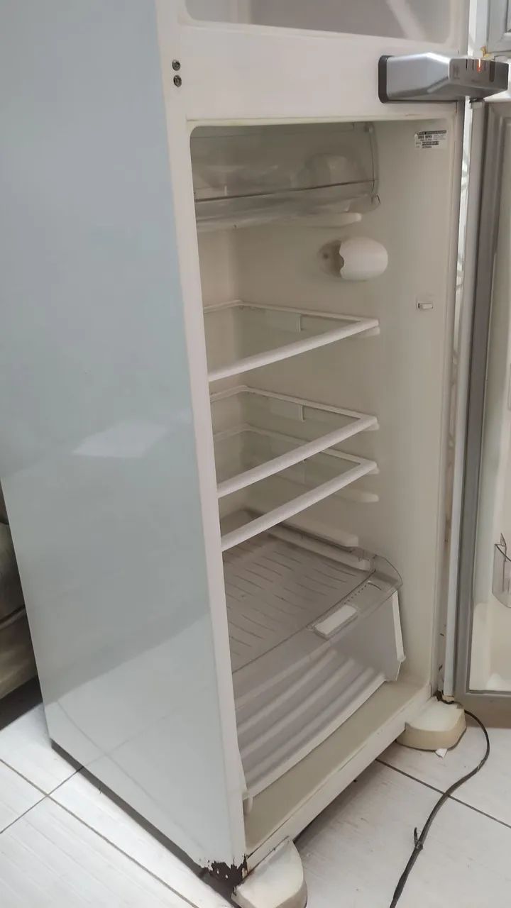 Geladeira e Máquina  - Foto 3