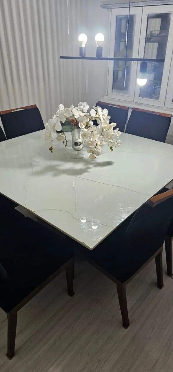 Mesa de jantar 8 lugares