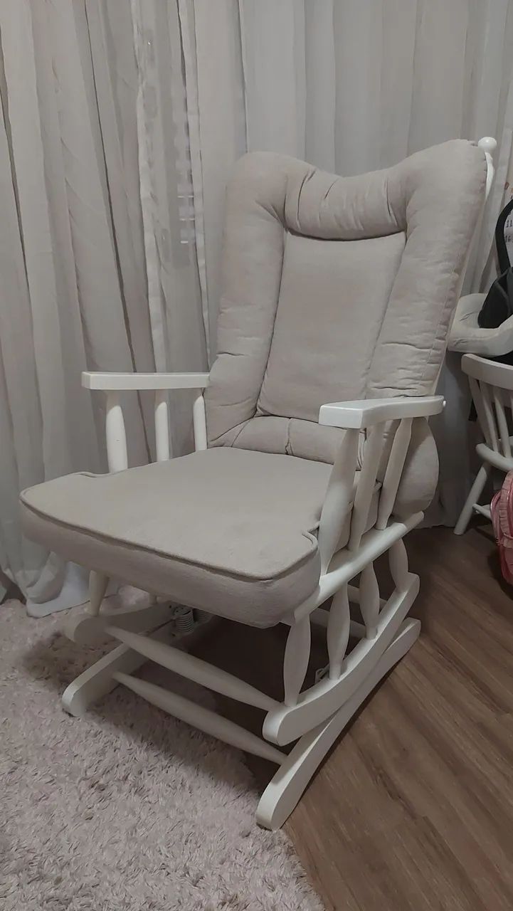 Vende-se poltrona para amamentação ou descanso. - Foto 2