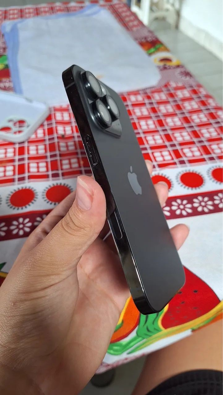 Vende-se IPhone 14 Pro de 256gb - Foto 3