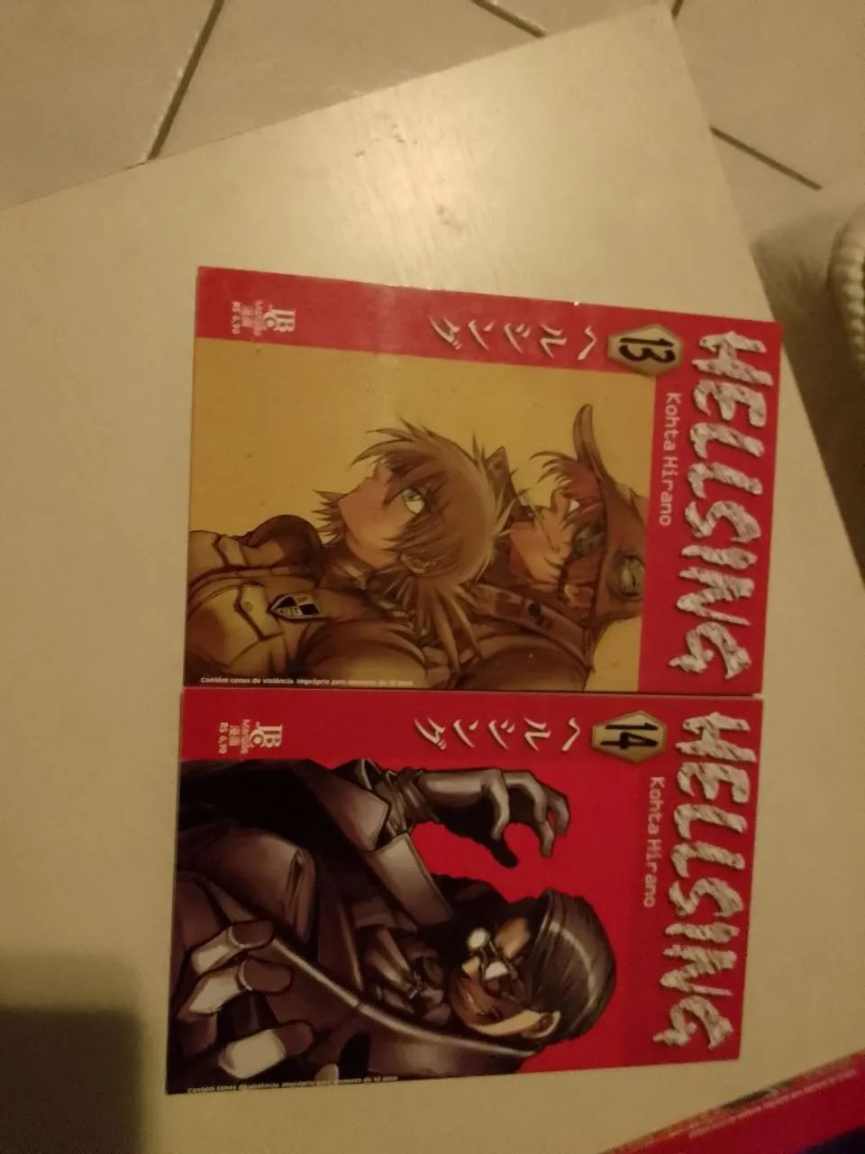 Mangá Hellsing volumes 13 e 14 - Foto 2