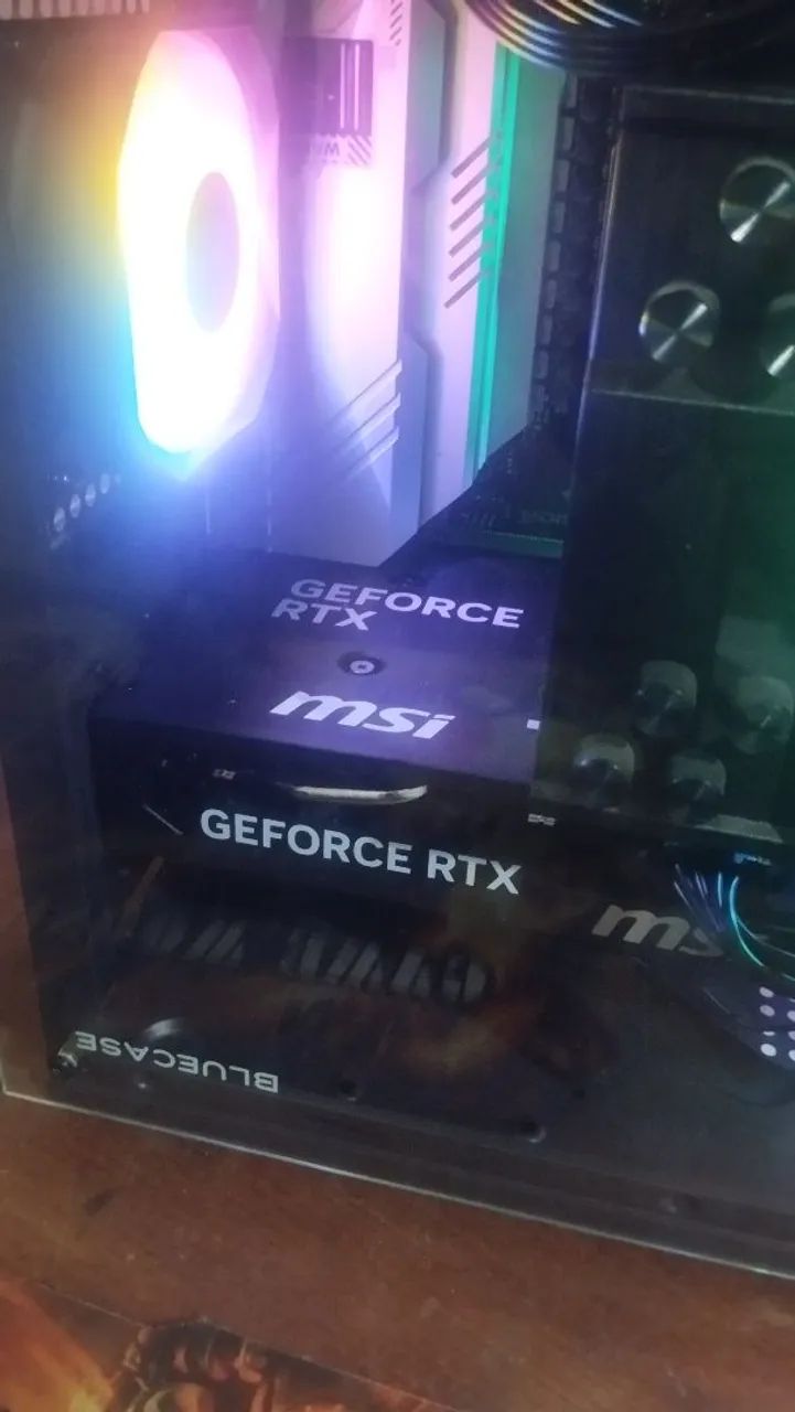 Placa de vídeo RTX 5050 8GB MSI Nvidia - Foto 3
