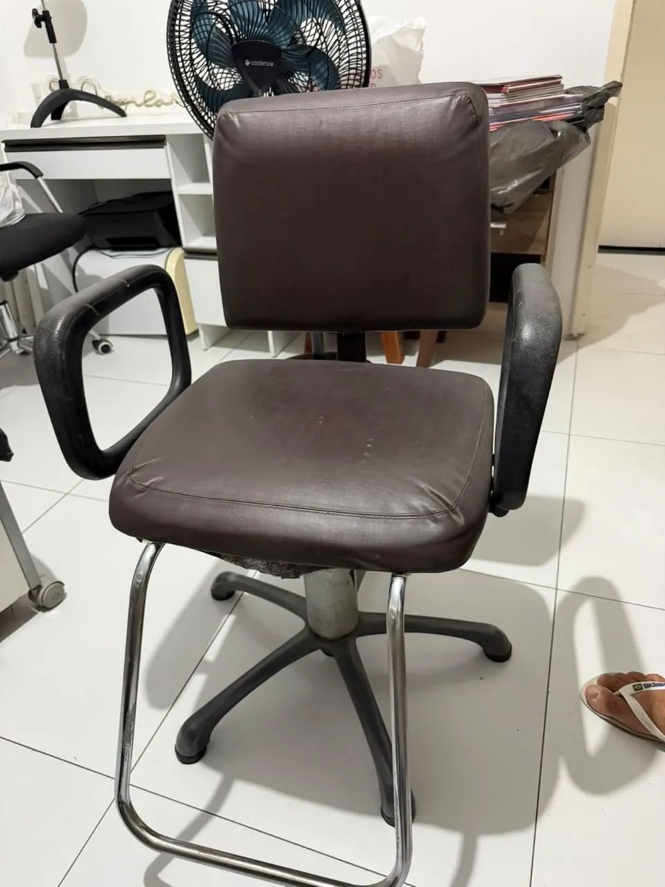 CADEIRA DE SALÃO - Foto 2