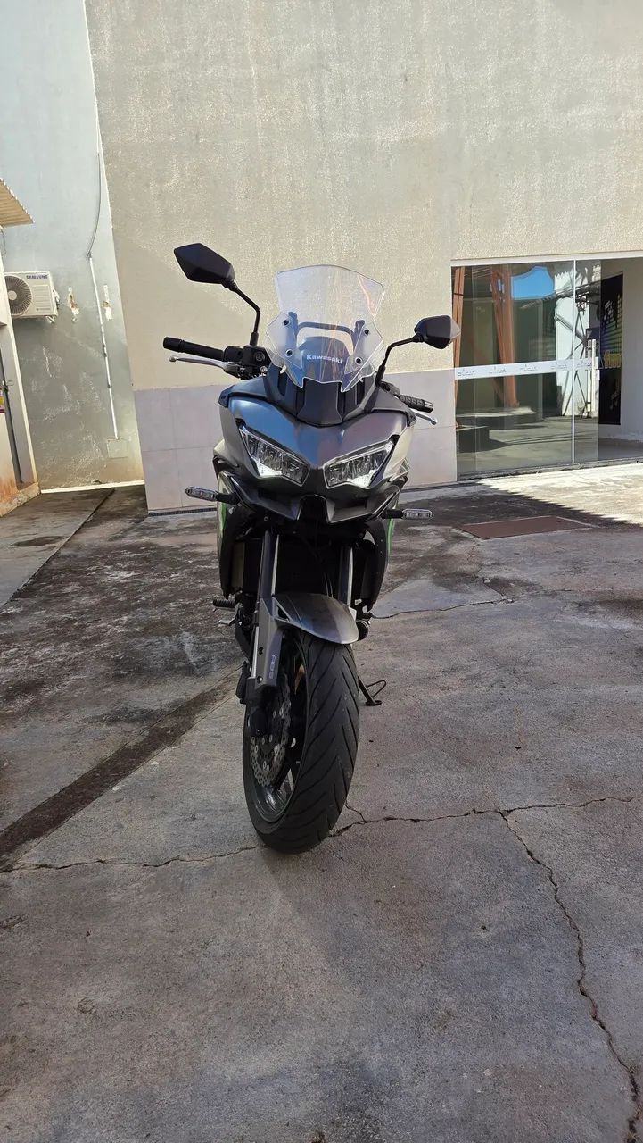 Kawasaki Versys 2025 - Foto 3