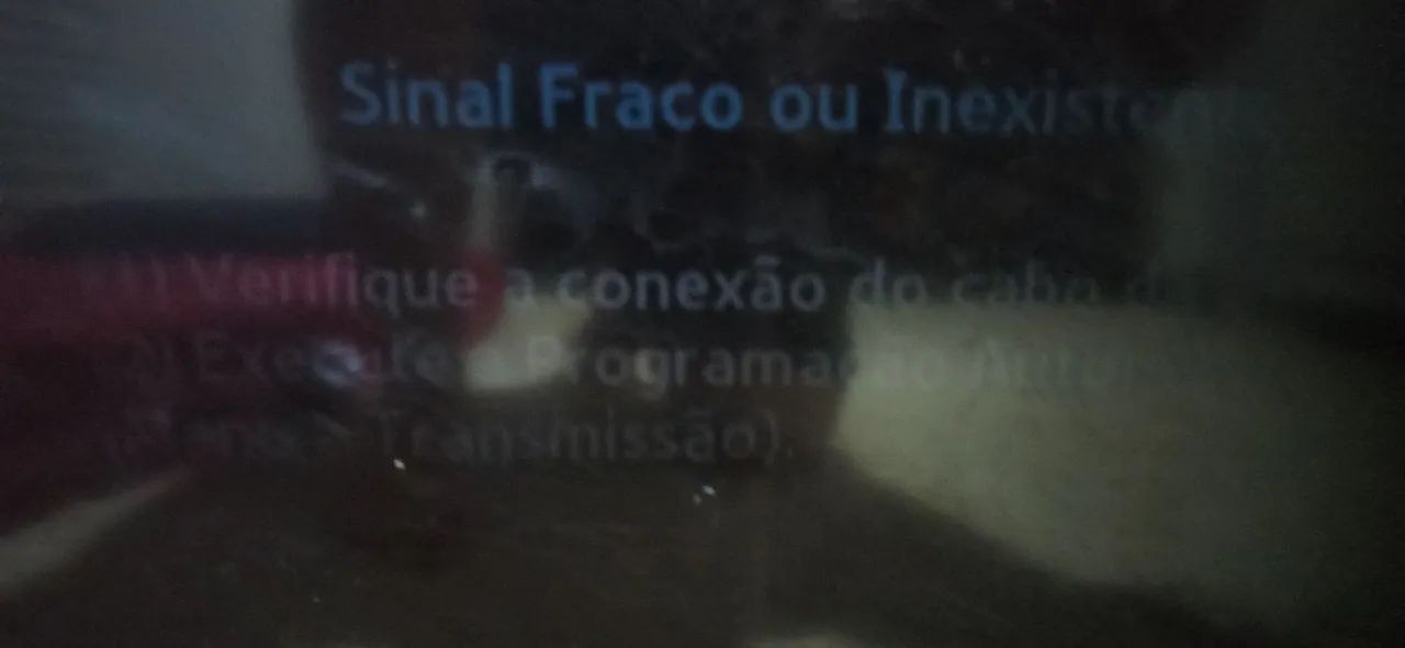 TV Samsung 32 Polegadas com um único defeito (acompanha base de apoio). - Foto 4