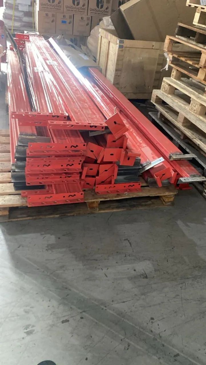 Longarina para prateleira/porta pallets 
