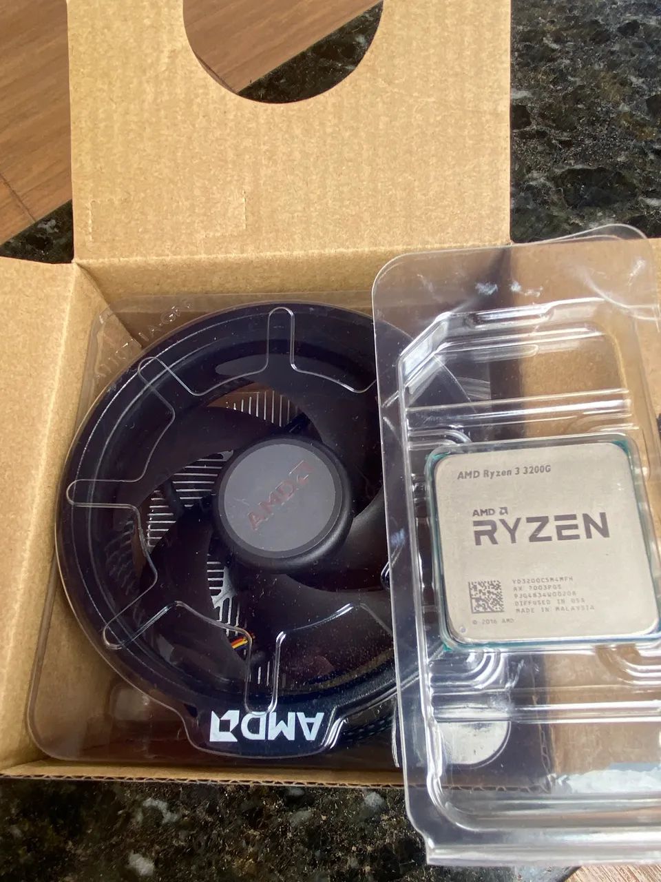 CPU ryzen 3 3200g com cooler box