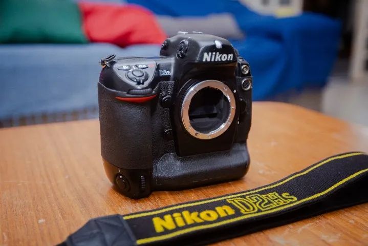 nikon D2hs an002 - Foto 3