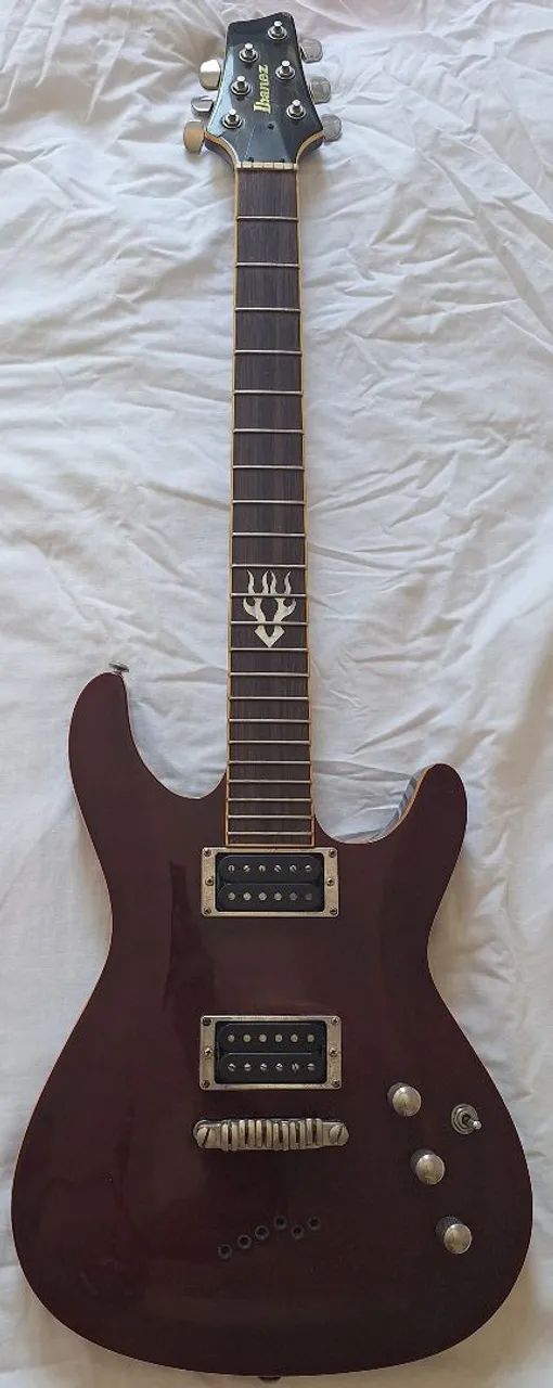 Guitarra IBANEZ Korean modelo SZ320MH