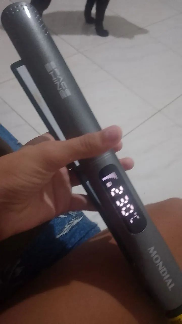 Prancha que pega até 230 graus