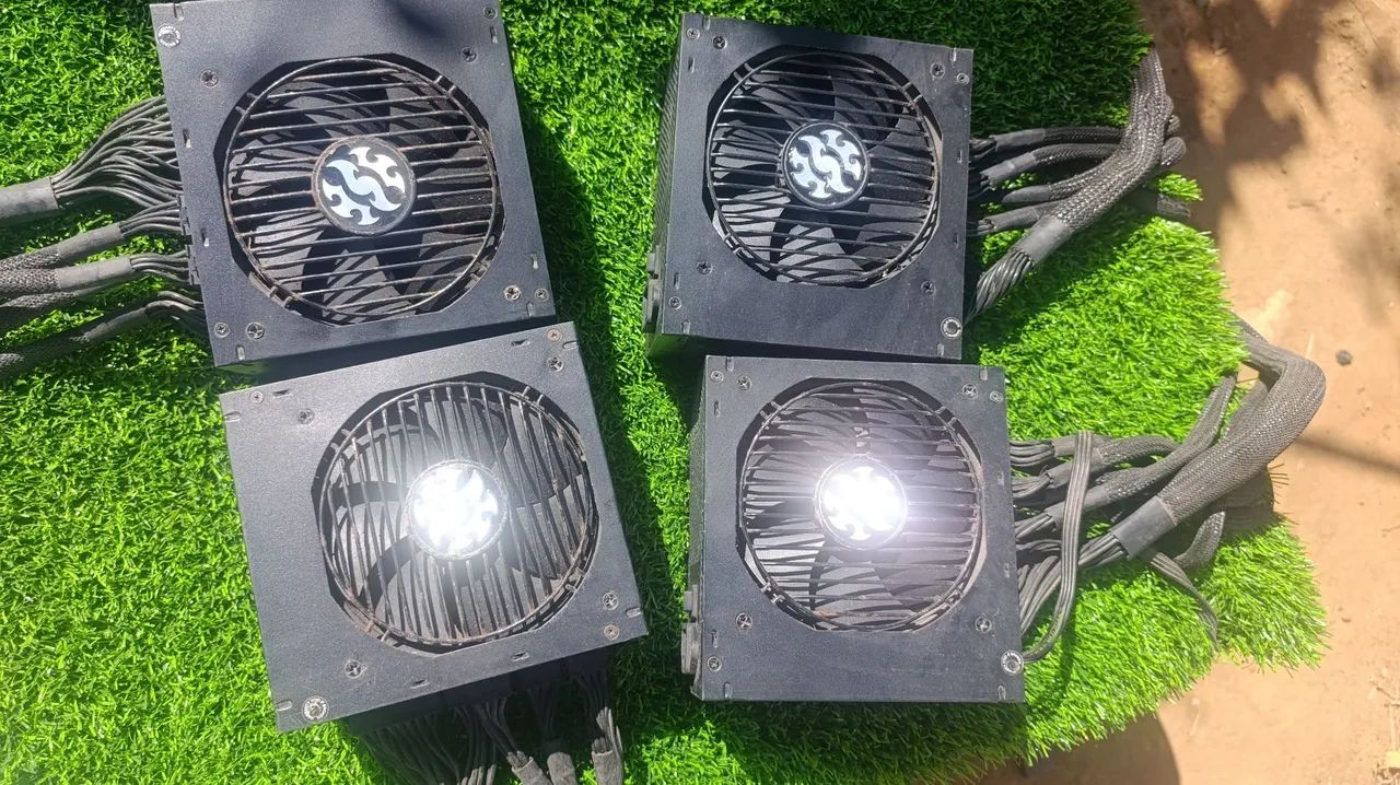 Lote 4 Fontes 850w 80 Gold Full modular xpg core reactor - Foto 2