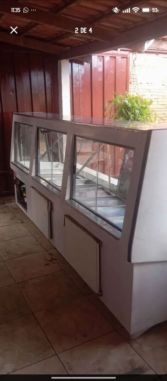 Vendo Balcão Refrigerado Grande - Perfeito pra Açougue ou Padaria - Foto 2