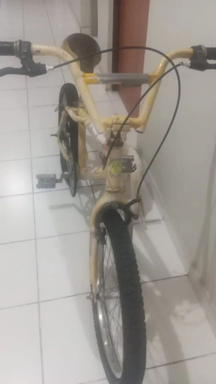 Vende-se Bicicleta BMX Aro 20 - Foto 2