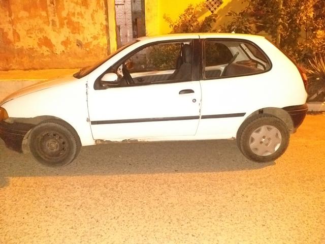Vendo palio 97 1.0 motor mpi BAIXE 3.300 - Foto 3