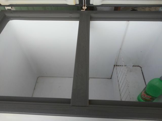 Vende-se uma freezer - Foto 2