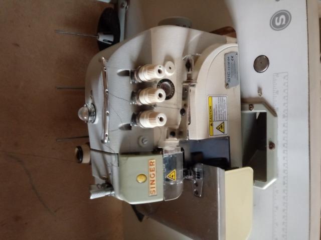 Vende se 3 máquinas de costura industrial - Foto 4