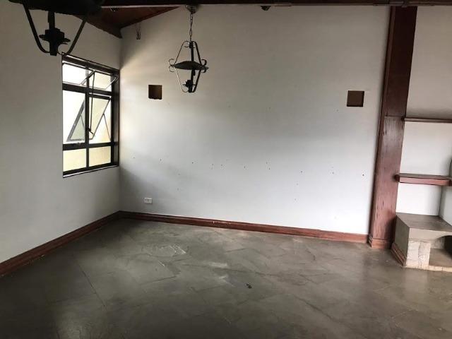 Salão de 72m² com café e banheiro