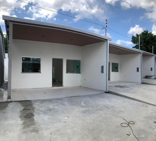 CD Fechado- 2 e 3 Dormitórios/ Poço artesiano- Parque 10/ Apenas 170 mil à vista - Foto 2