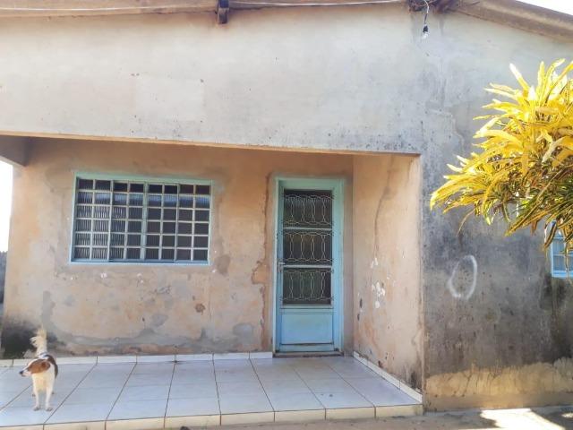 Casa com 3 dormitórios à venda, 75 m²- Setor Garavelo - Goiânia/GO