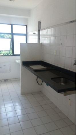 Apartamento 2/4 na Estrada do Coco - Foto 7