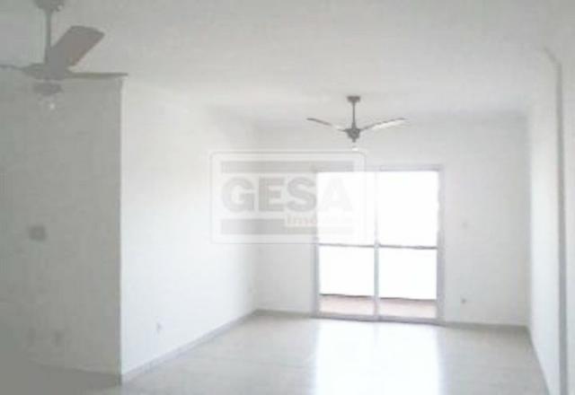 Cód: 24513 Aluga-se este ótimo apartamento no Vl Estádio