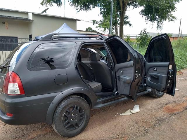 Vende-se um Fiat Palio Wekend Adventure NA PROMOÇÃO 14.000 OU UMA MOTO DE MENOR VALOR - Foto 2
