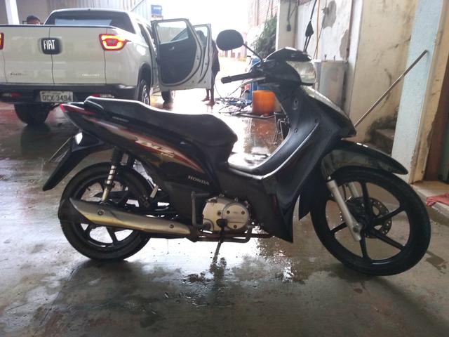 Vendo moto biz ano 2016/16 - Foto 2