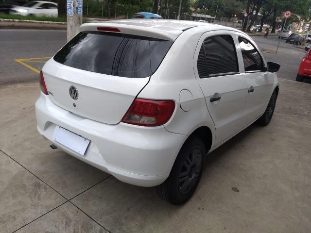 Vw Gl 1.0 Completo ano 2010 - Foto 4