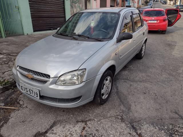 CORSA CLÁSSIC 2011 BÁSICO