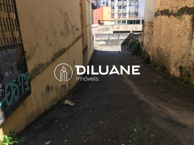 terreno na Glória excelente localização proximo ao metro comércios variados, muito espaços - Foto 2