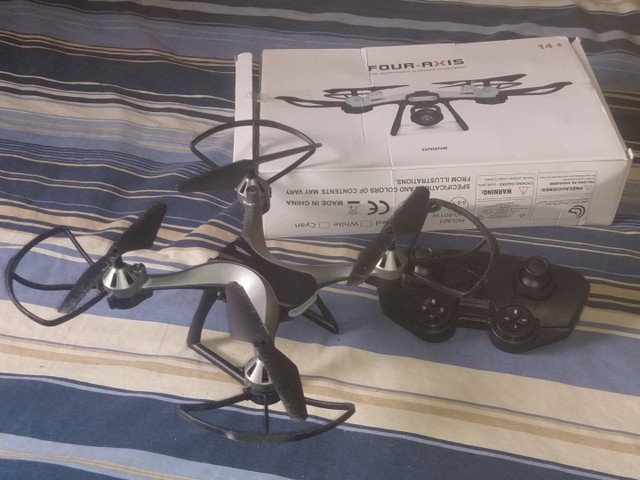 Drone vender/trocar