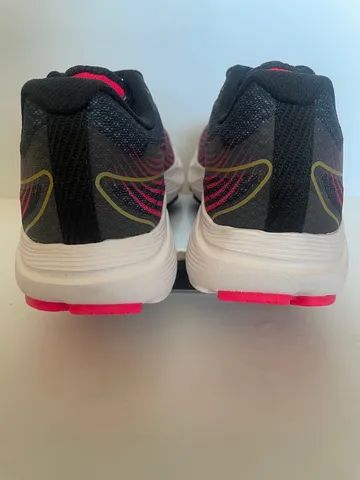 Tênis Under Armour Original N 33 - Foto 4