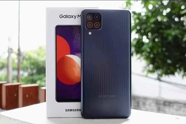 Samsung M12 64G