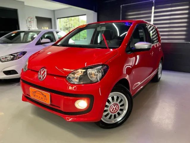 Donos dizem o que é bom e o que é ruim no Volkswagen up, que faz