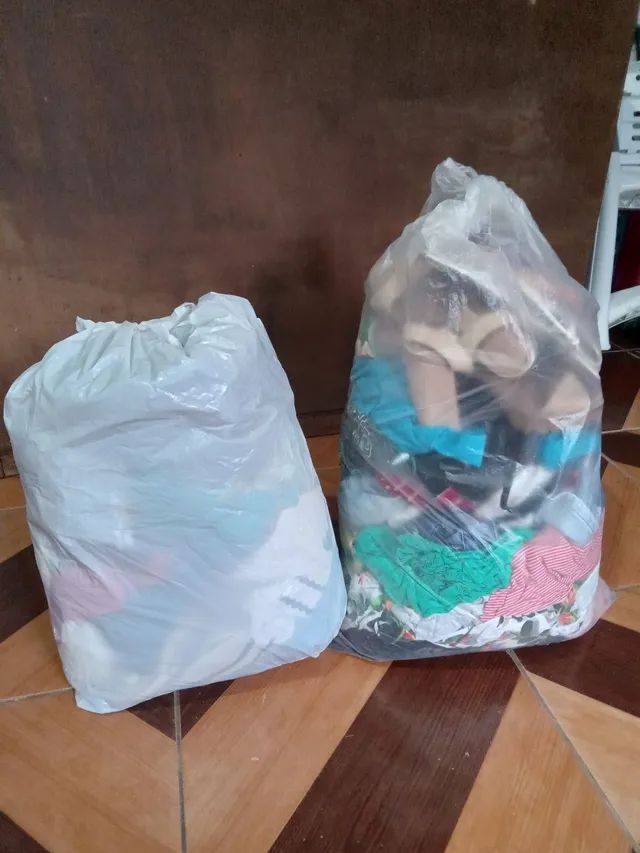 Lote de Roupas 