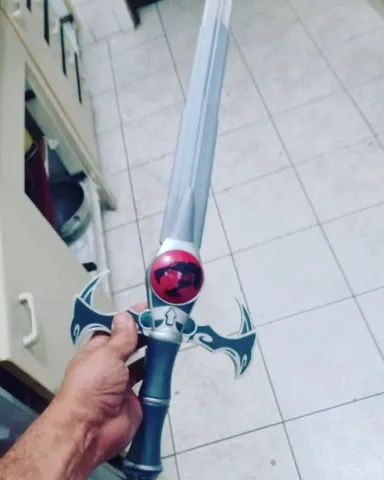 Espada original de época emite som  - Foto 4