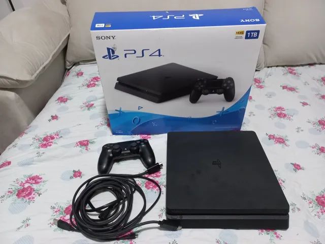 Console PS4 PRO - 1TB +2 controles + 1 jogo com 2 Anos de Garantia