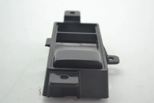 Botão Interruptor Cego Falso Painel Nissan Versa 2014 Origin - Foto 4