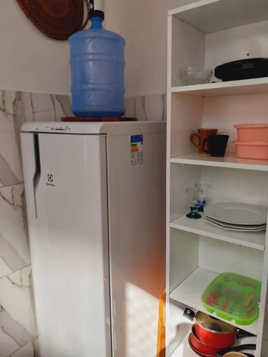 quarto, banheiro e cozinha tudo privativo. já inclusos cond, agua e iptu. wi fi gratis. - Foto 4