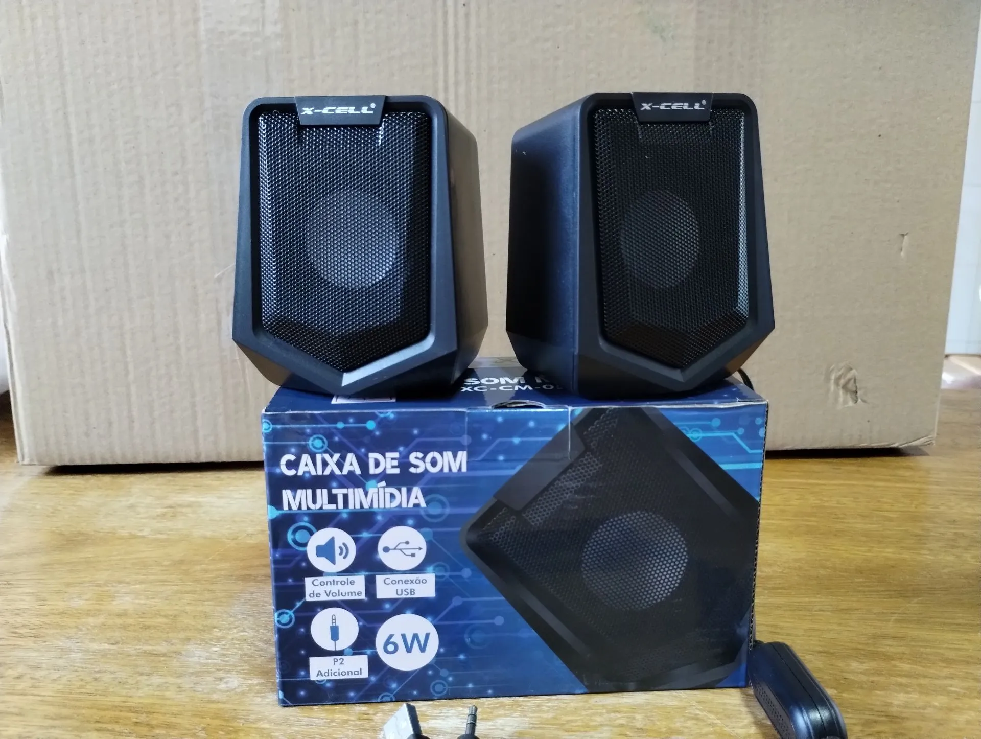 Caixa de Som Multimídia X-Cell 6W