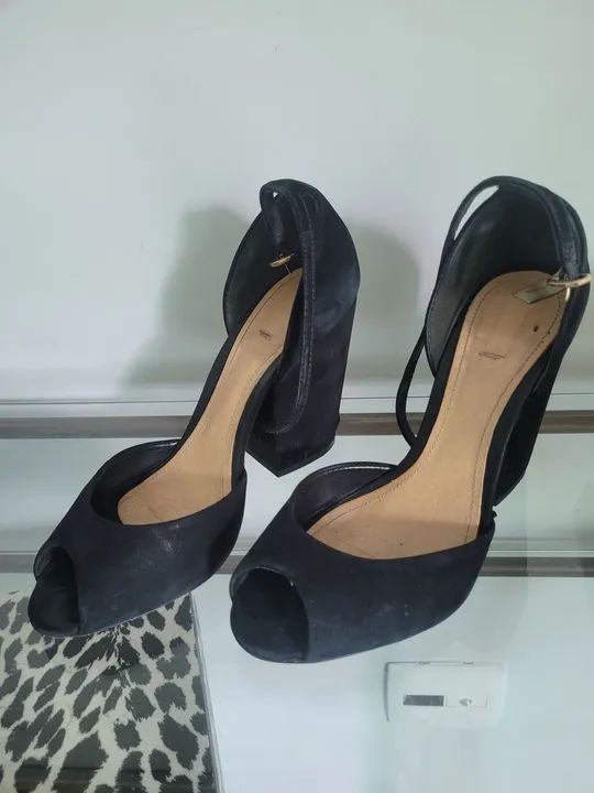 Sapato Preto Nobuck Schutz 38 - Foto 2