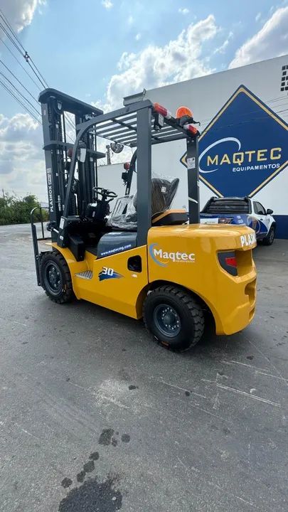 EMPILHADEIRA PLASNOX DIESEL 3.0T TORRE DUPLEX - Foto 3