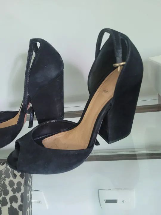Sapato Preto Nobuck Schutz 38