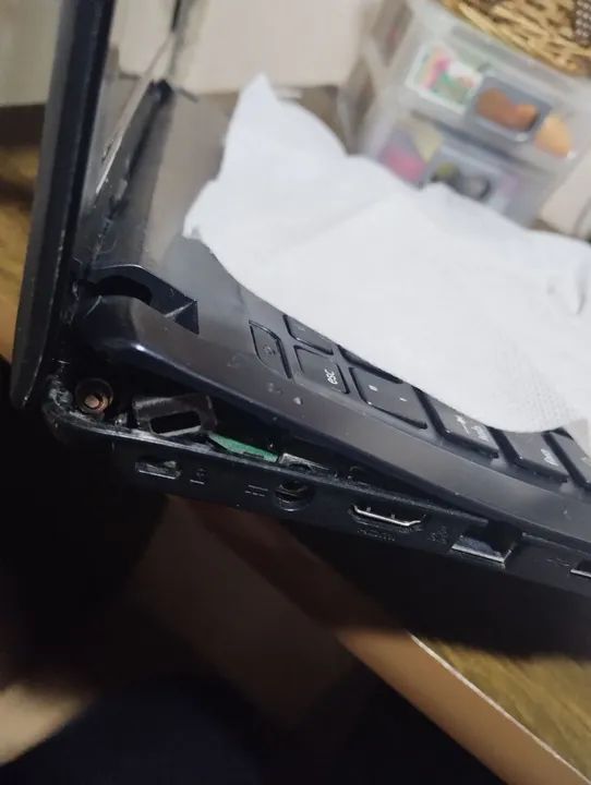 Vendo Notebook Usado LNV (para o uso das peças) - Foto 2