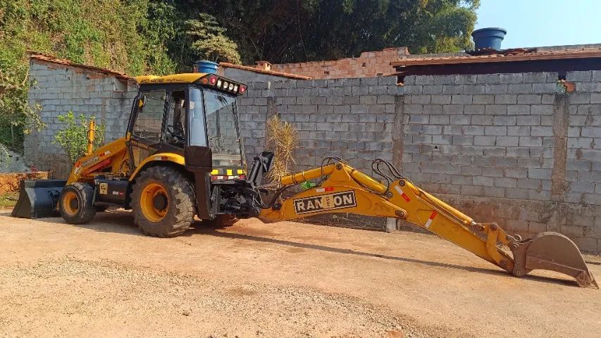 retroescavadeira randon - Foto 2